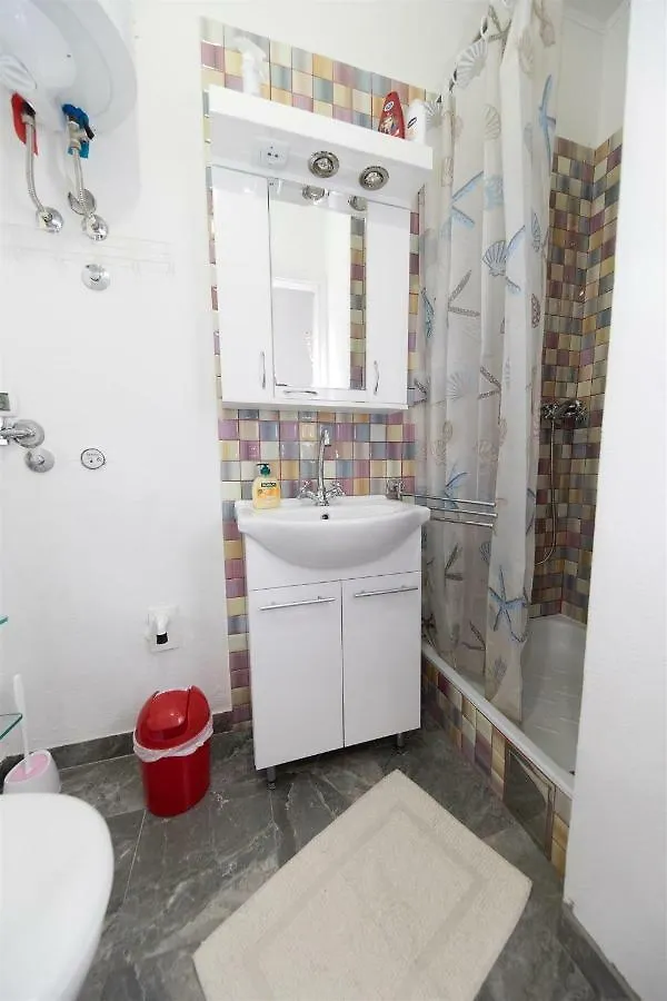 Apartmani More Crikvenica 0*,